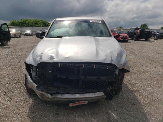 Pickups RAM 1500 2014 Srebrny