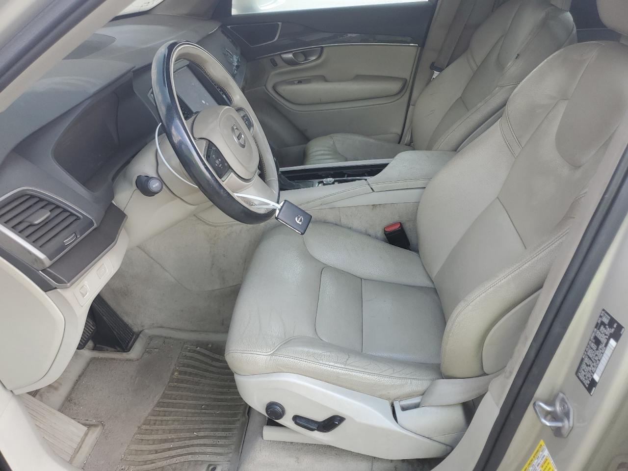 2016 Volvo Xc90 T6 VIN: YV4A22PK5G1038813 Lot: 63195975
