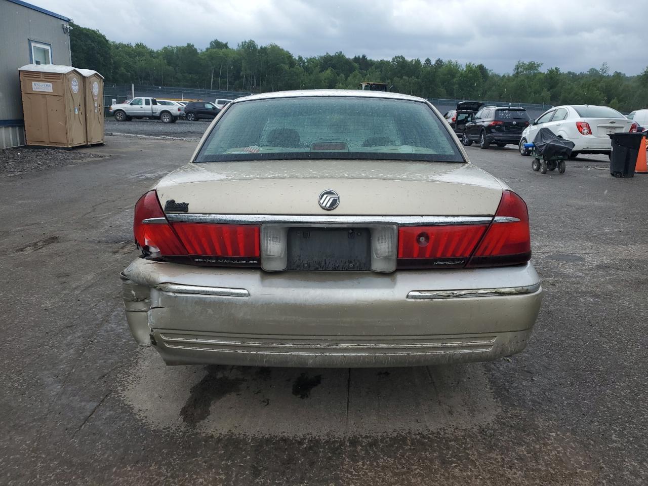 2000 Mercury Grand Marquis Gs VIN: 2MEFM74W2YX691338 Lot: 61262355
