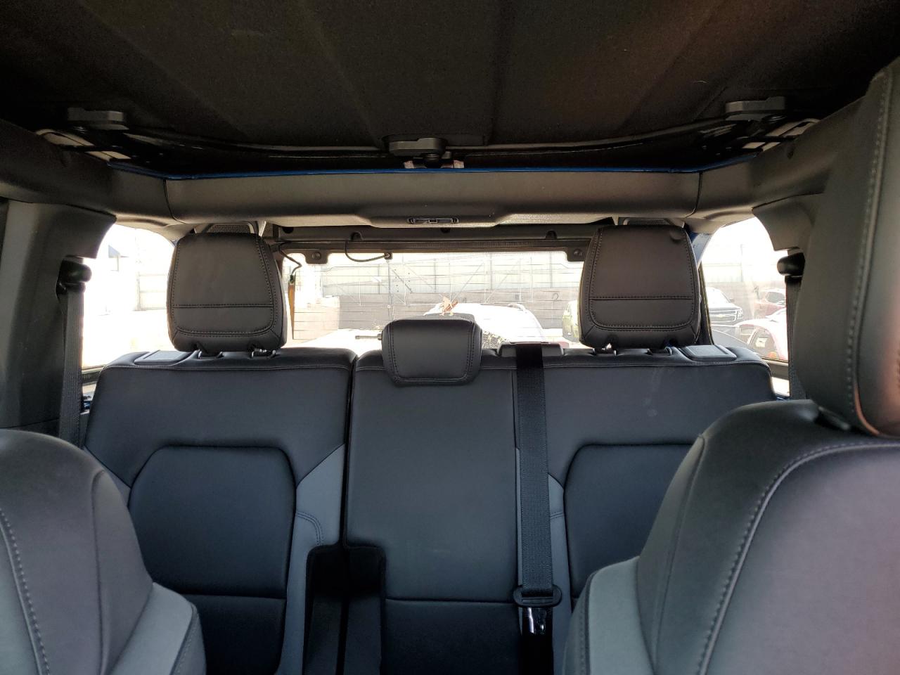 2022 Ford Bronco Base VIN: 1FMEE5DP1NLB14893 Lot: 61256255