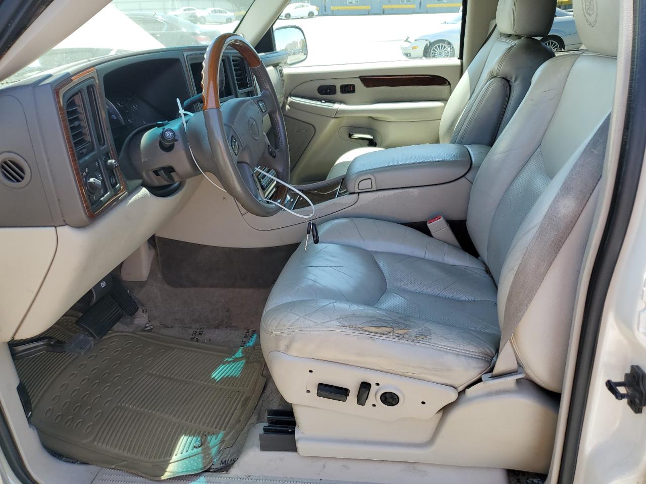 2003 Cadillac Escalade Luxury VIN: 1GYEK63N43R124518 Lot: 62415245