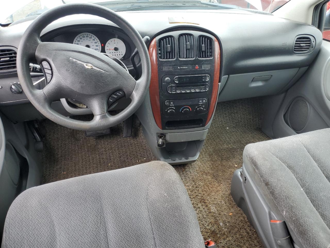 2005 Chrysler Town & Country VIN: 1C4GP45RX5B348957 Lot: 61745125