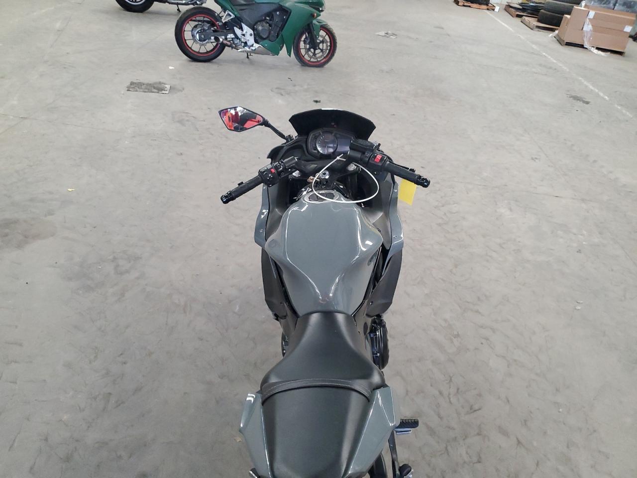 jkaexek12jda13425 JKAEXEK12JDA13425 2018 Kawasaki Ex650 F
