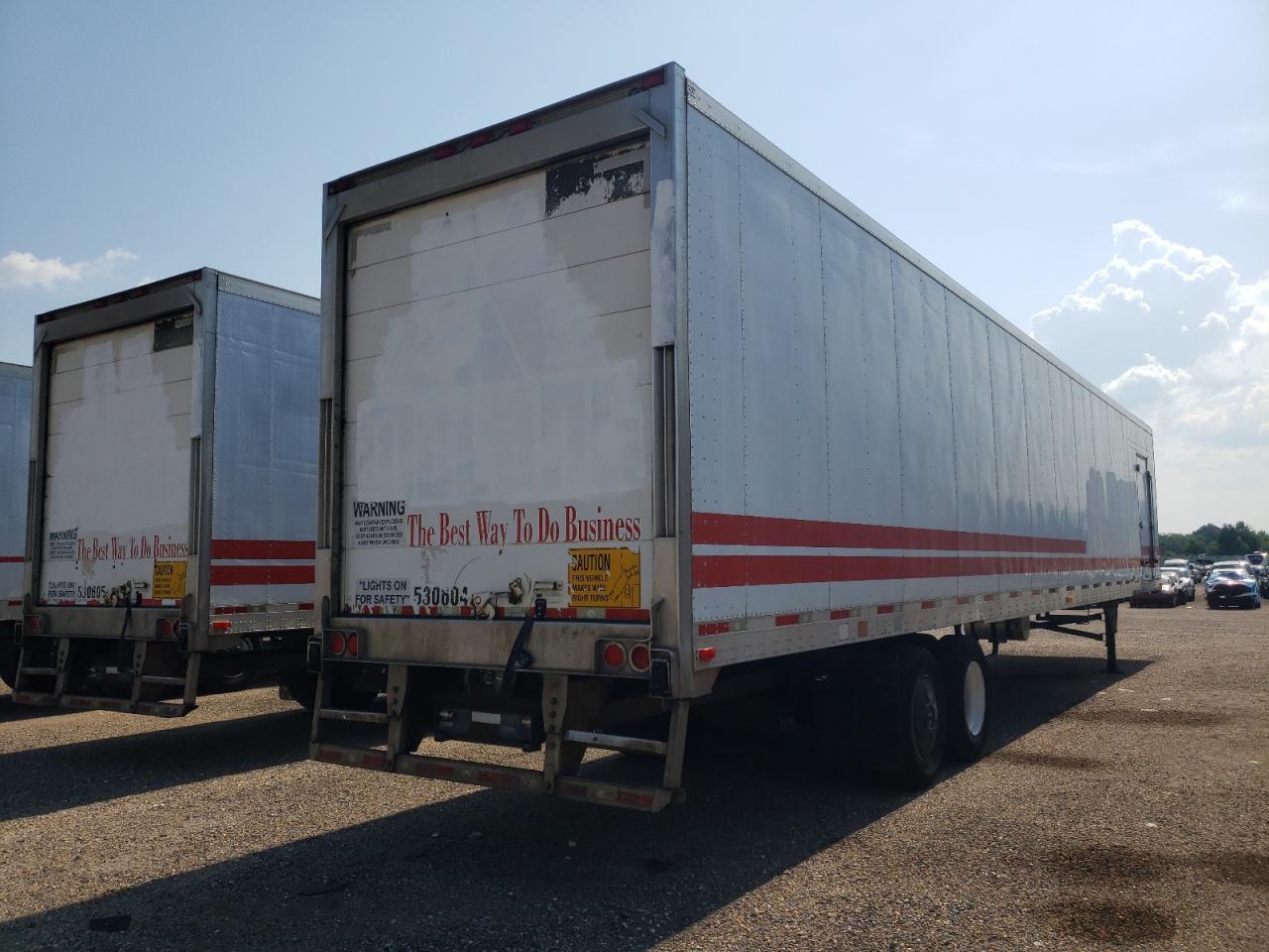 UTILITY ALL Models 2008 VIN 1UYVS25348M323827 photo 4