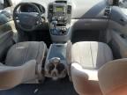 2014 Kia Sedona Lx for Sale in Fort Pierce, FL - Minor Dent/Scratches