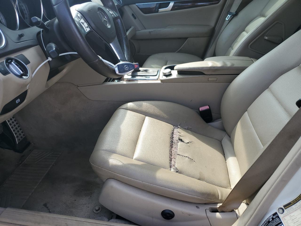 2012 Mercedes-Benz C 300 4Mat VIN: WDDGF8BB1CA601416 Lot: 60269945