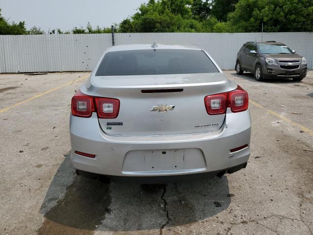 Седаны CHEVROLET MALIBU 2016 Серебристый