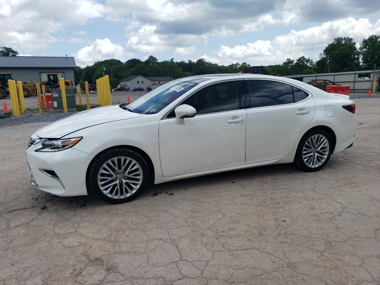 2016 Lexus Es 350 for Sale in York Haven, PA - Rear End