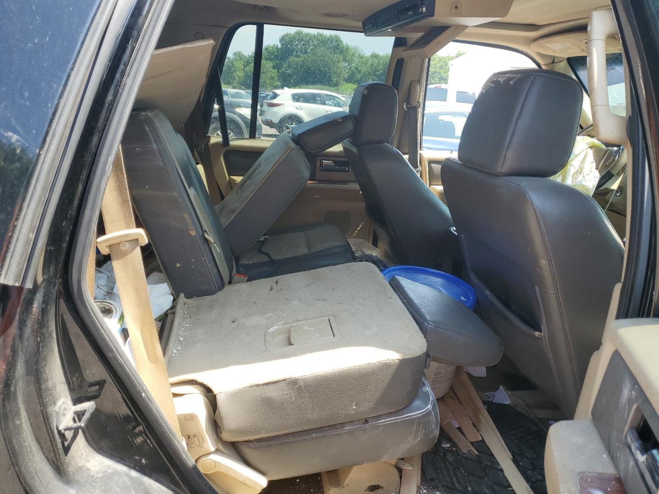 2007 Ford Expedition Eddie Bauer VIN: 1FMFU18577LA85086 Lot: 61395675