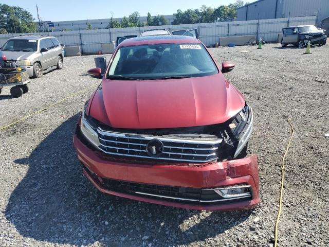  VOLKSWAGEN PASSAT 2016 Czerwony
