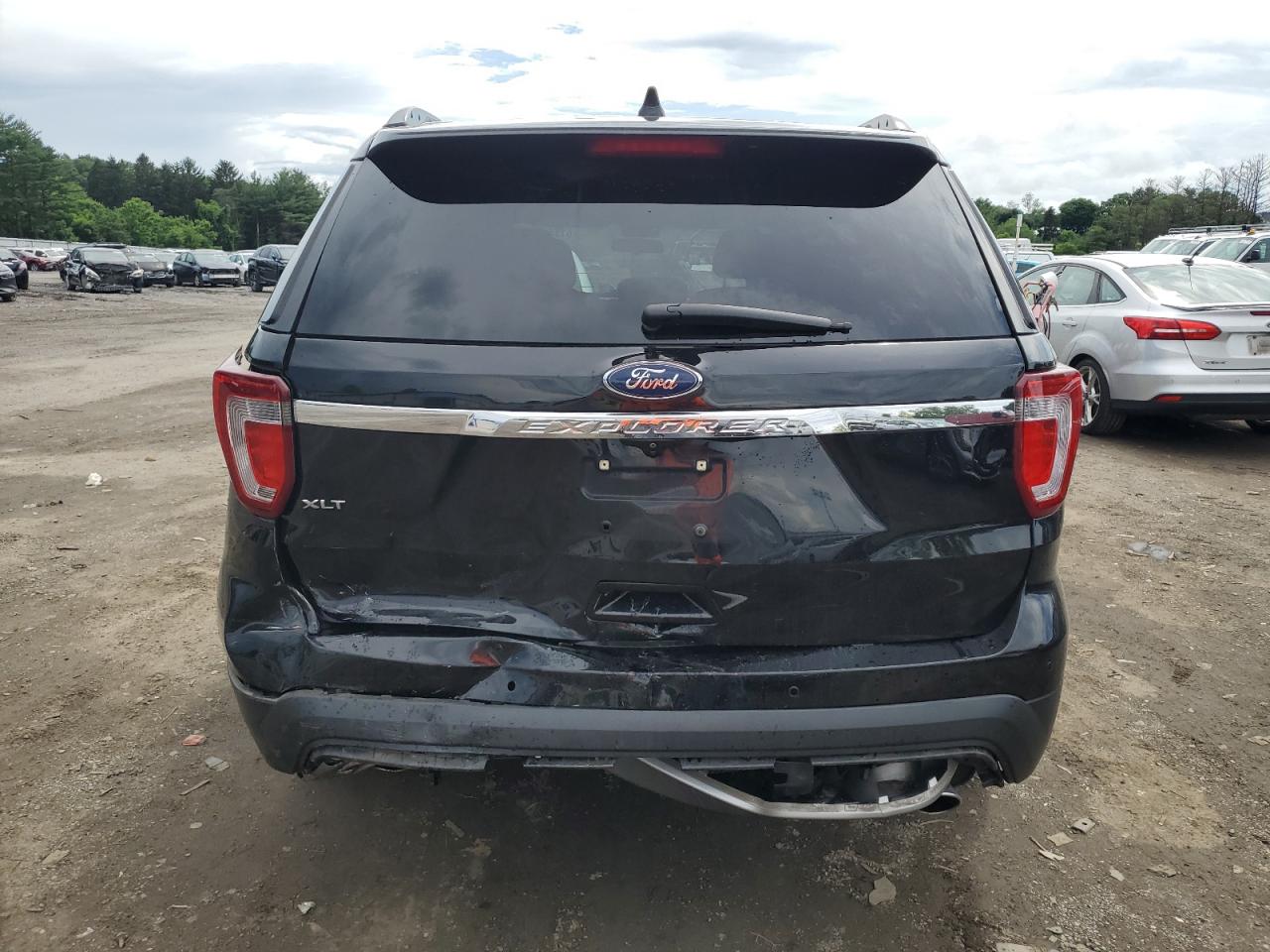 2017 Ford Explorer Xlt VIN: 1FM5K7D85HGB28256 Lot: 61349915