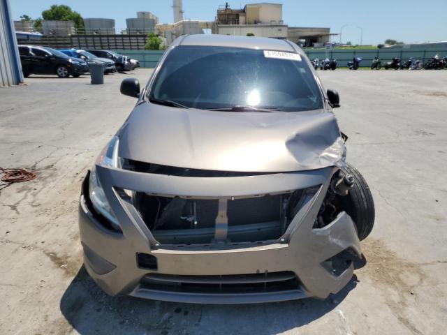  NISSAN VERSA 2015 Угольный