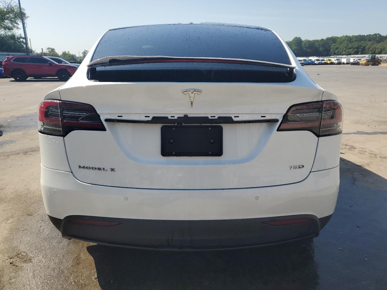 2018 Tesla Model X VIN: 5YJXCBE21JF122333 Lot: 61639495