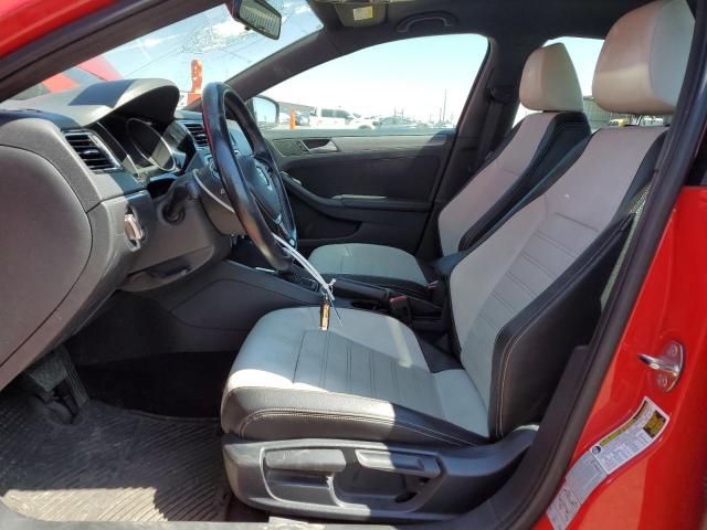  VOLKSWAGEN JETTA 2016 Czerwony