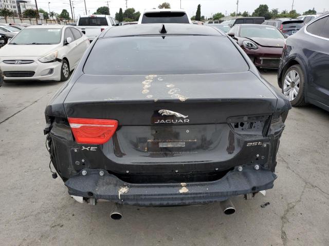 Sedans JAGUAR XE 2017 Czarny