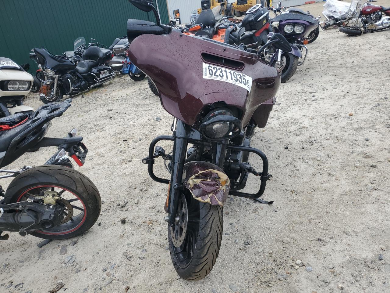 HARLEY-DAVIDSON FL 2018 VIN 1HD1KRC1XJB680422 zdjęcie 2