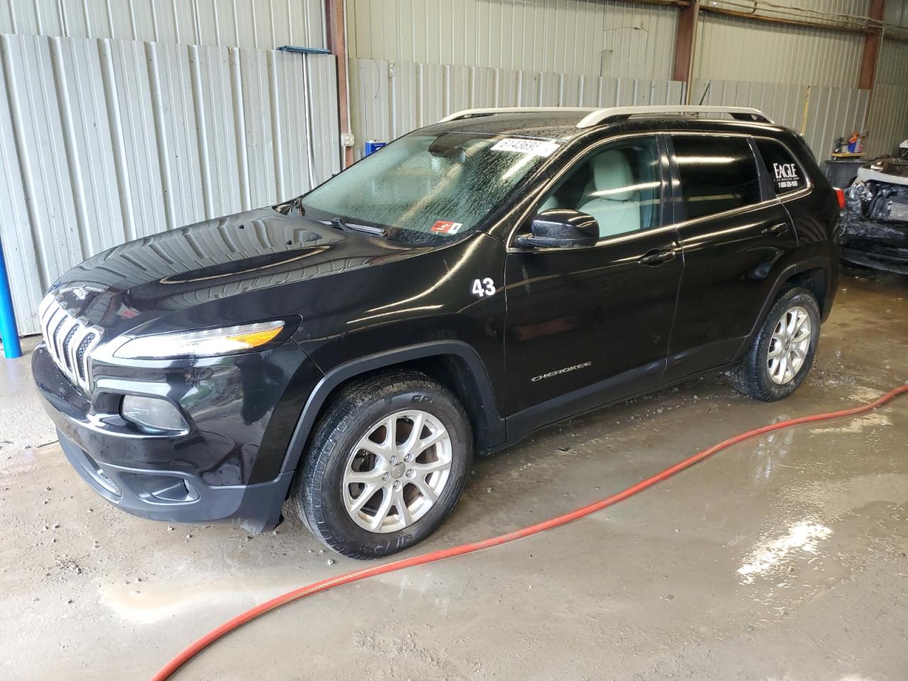 2015 Jeep Cherokee Latitude იყიდება West Mifflin-ში, PA - Mechanical