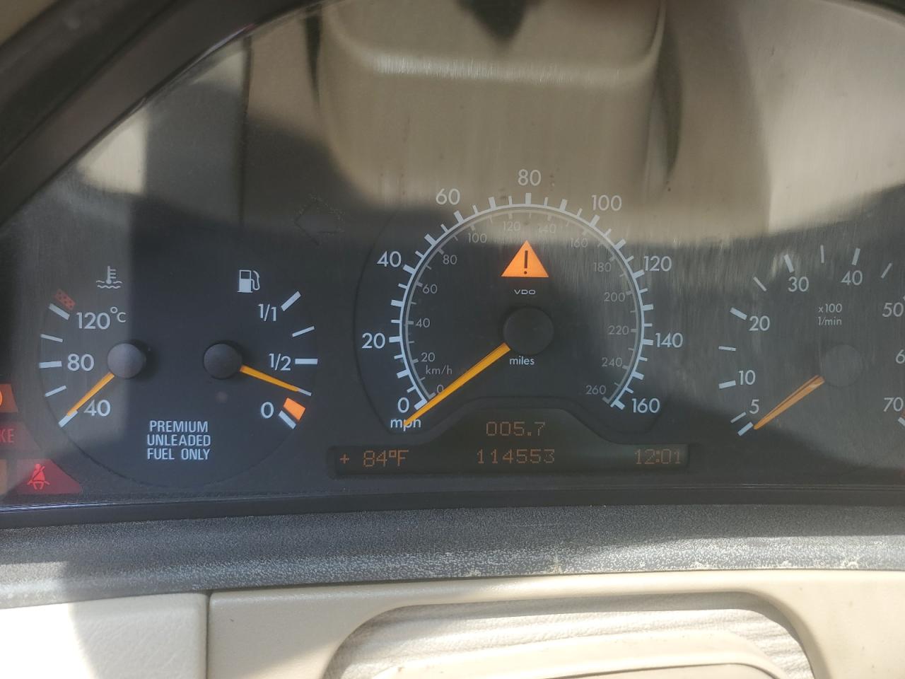 1998 Mercedes-Benz E 320 VIN: WDBJF65F8WA709750 Lot: 59132475