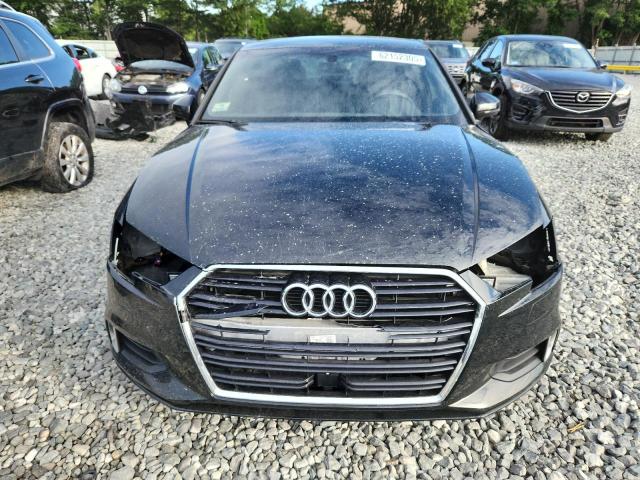 Седаны AUDI A3 2017 Черный