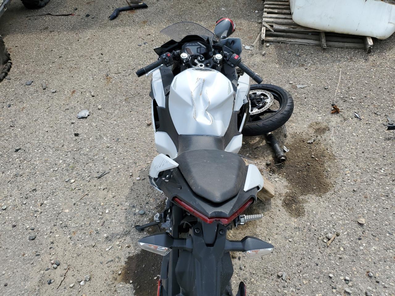 ml5exgh19sda41632 ML5EXGH19SDA41632 2025 Kawasaki Ex500 H
