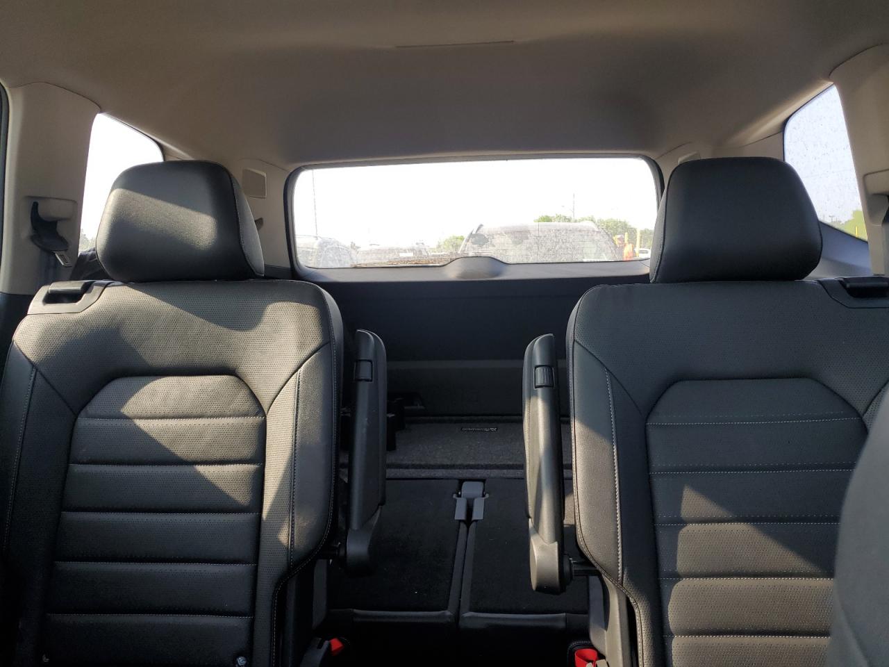 2019 Volkswagen Atlas Sel Premium VIN: 1V2NR2CA9KC563544 Lot: 61907995