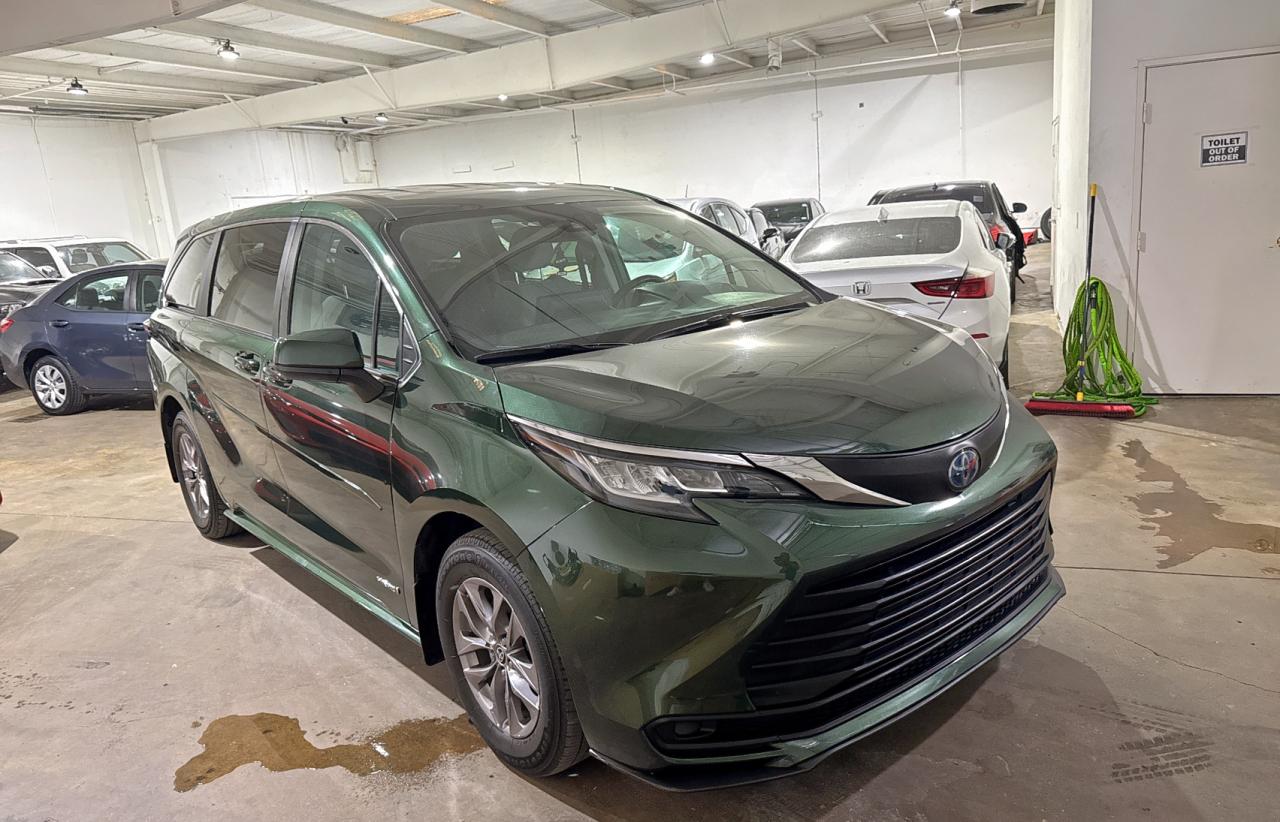 Grand Prairie, TX에서 판매 중인 2021 Toyota Sienna Le - Normal Wear