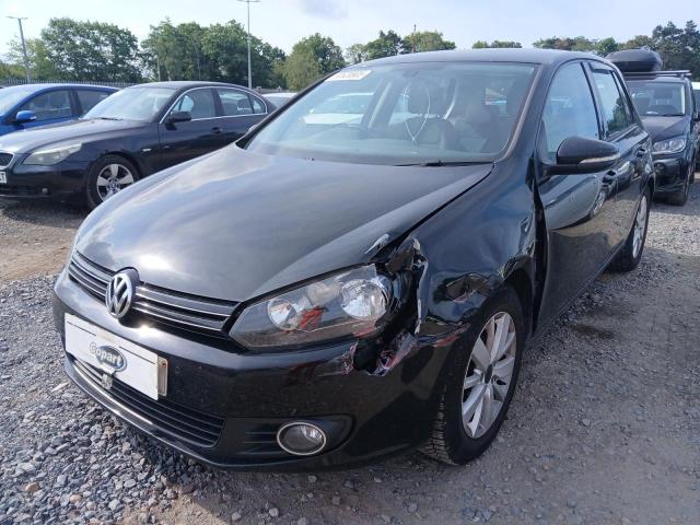 VOLKSWAGEN GOLF MATCH 2011