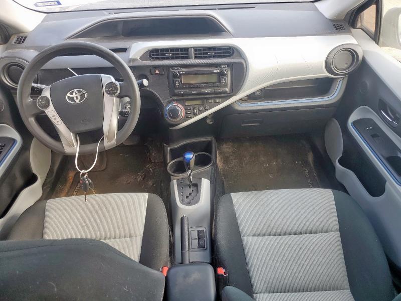  TOYOTA PRIUS 2012 Srebrny