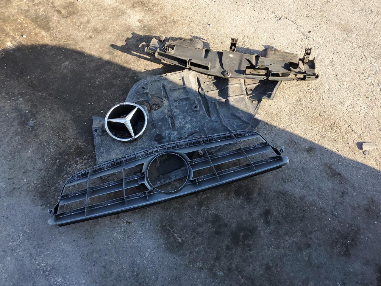 2009 Mercedes-Benz C 300 VIN: WDDGF54X49R063179 Lot: 61395345