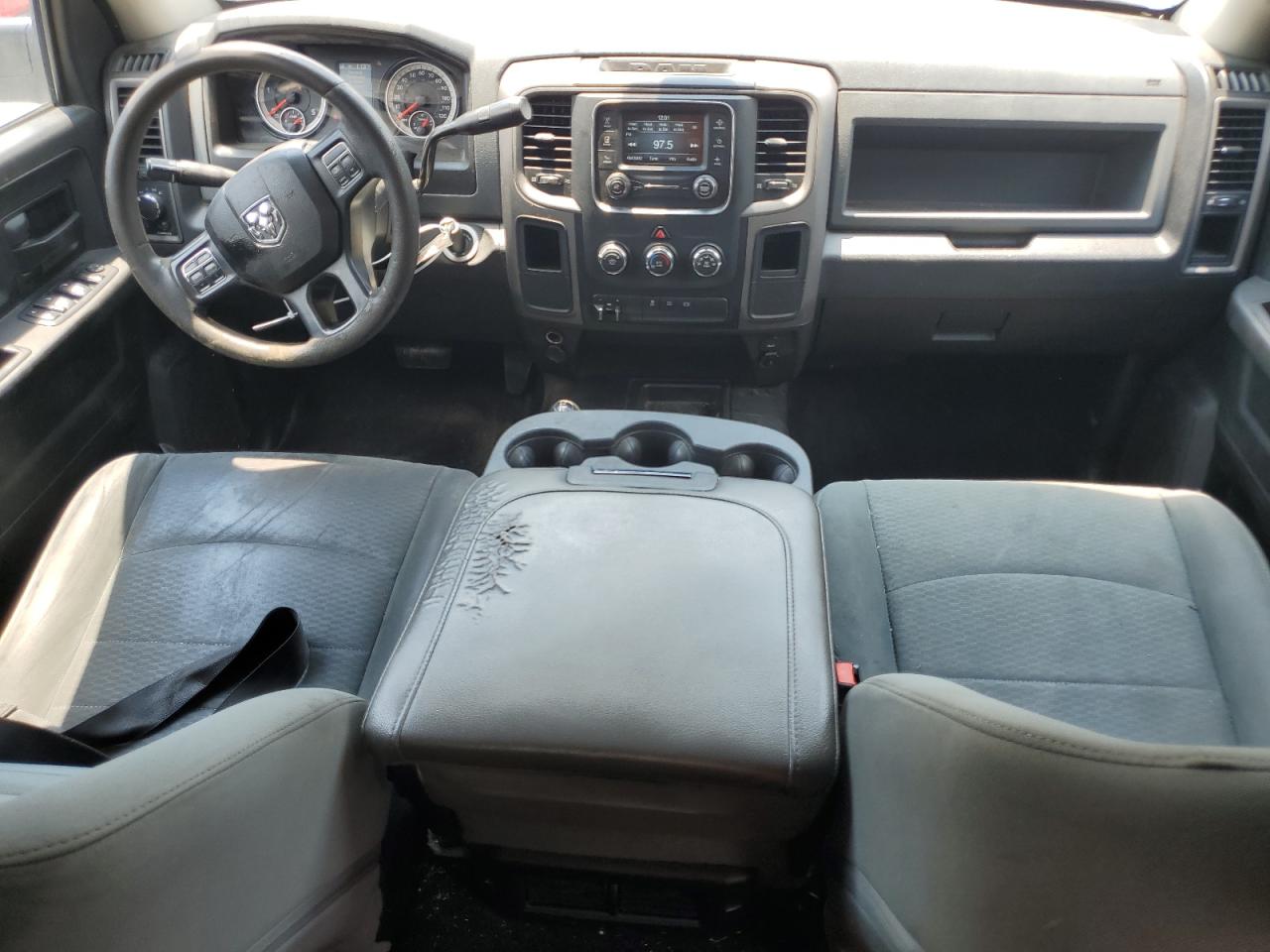 2018 Ram 3500 St VIN: 3C63RRGLXJG392691 Lot: 61797625