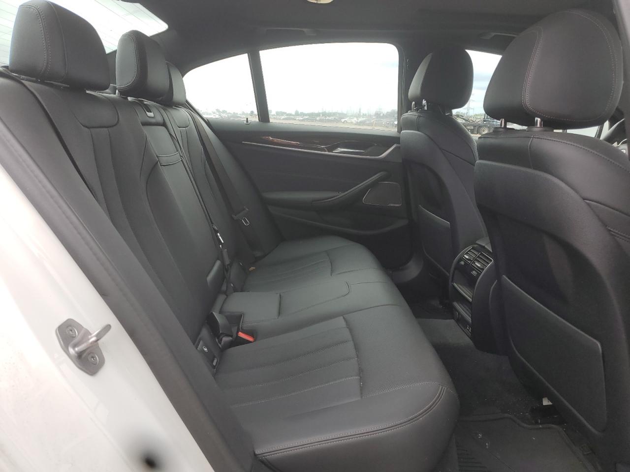 2021 BMW 530 Xi VIN: WBA13BJ02MCG15689 Lot: 62496185