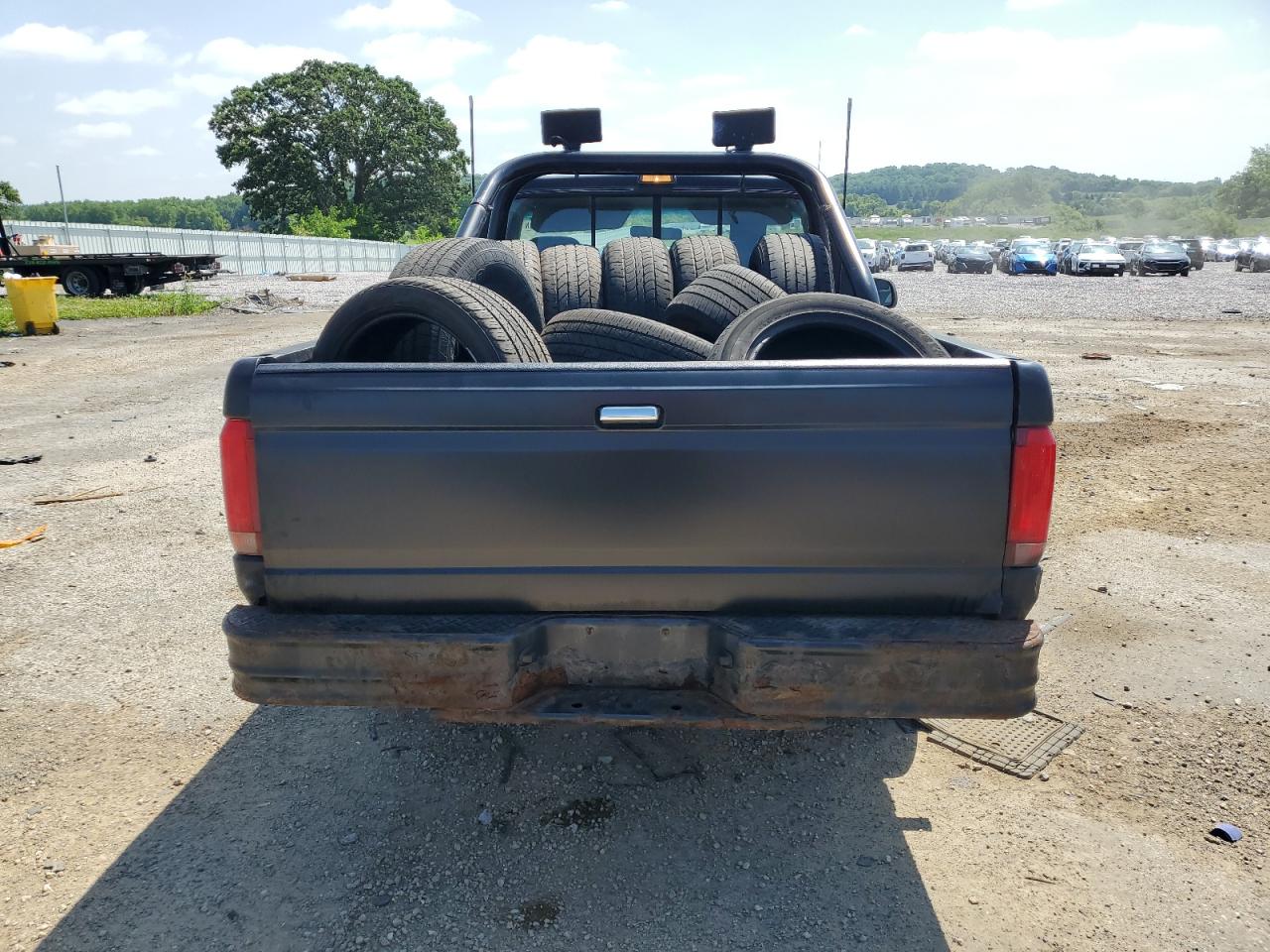 1992 Ford F150 VIN: 1FTEF14N5NLA13140 Lot: 61419835
