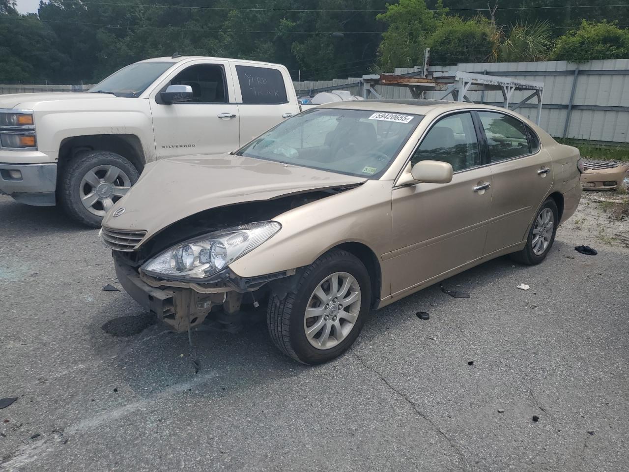 2002 Lexus Es 300 for Sale in Savannah, GA - Front End
