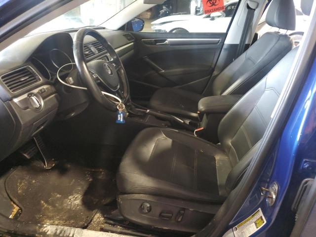  VOLKSWAGEN PASSAT 2017 Blue