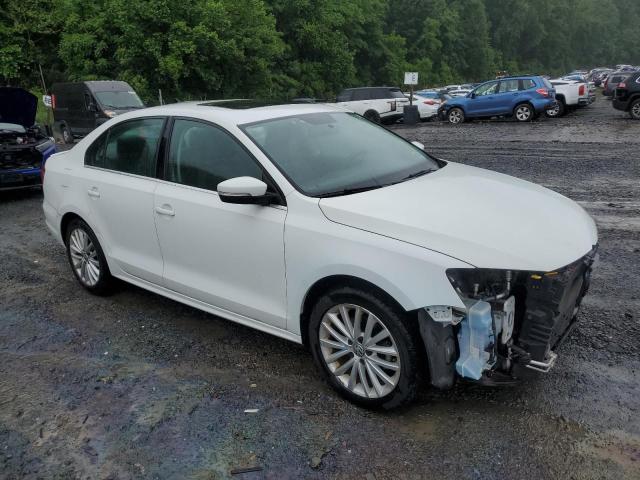  VOLKSWAGEN JETTA 2015 Biały