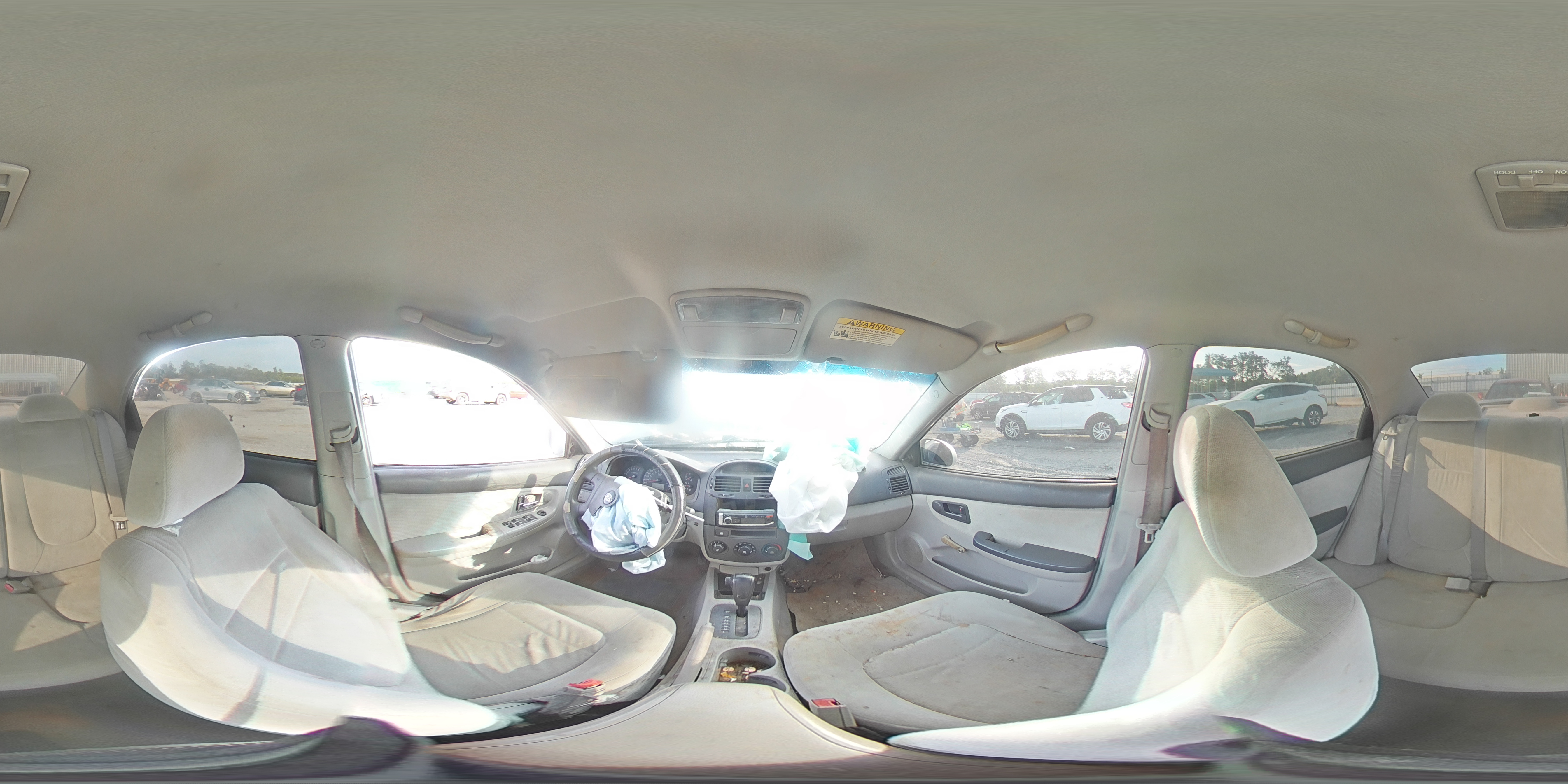 2005 Kia Spectra Lx VIN: KNAFE121955200566 Lot: 61530285