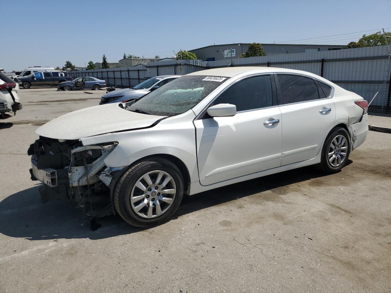 2014 Nissan Altima 2.5 2.5L للبيع في Bakersfield، CA - Front End