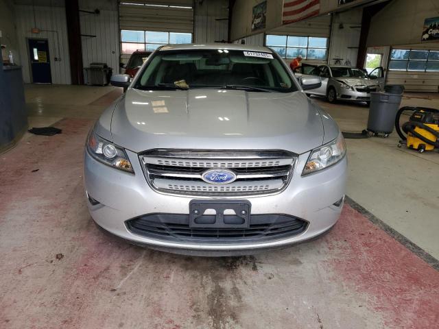  FORD TAURUS 2012 Srebrny