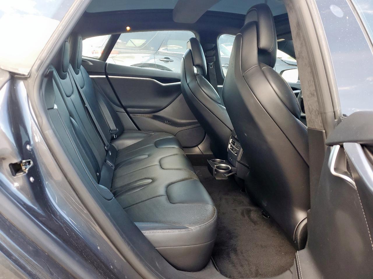 2017 Tesla Model S VIN: 5YJSA1E27HF180483 Lot: 62783205