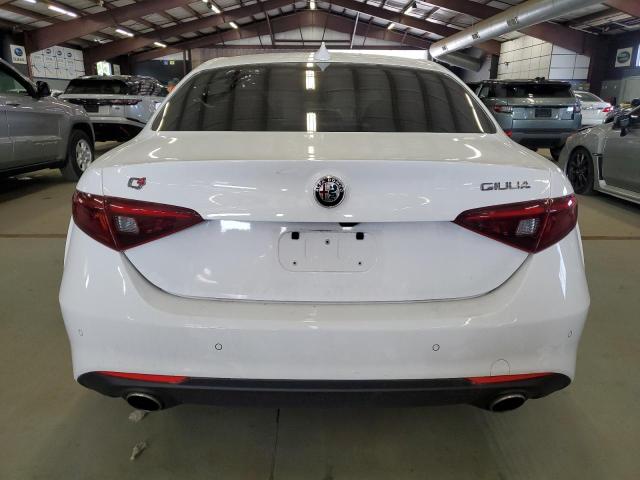  ALFA ROMEO GIULIA 2021 White