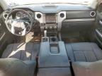 2017 Toyota Tundra Crewmax Sr5   de vânzare în Taylor, TX - Front End