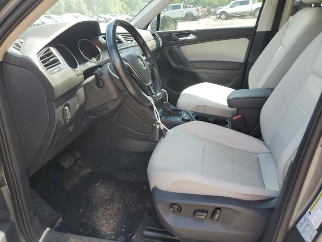  VOLKSWAGEN TIGUAN 2018 Gray