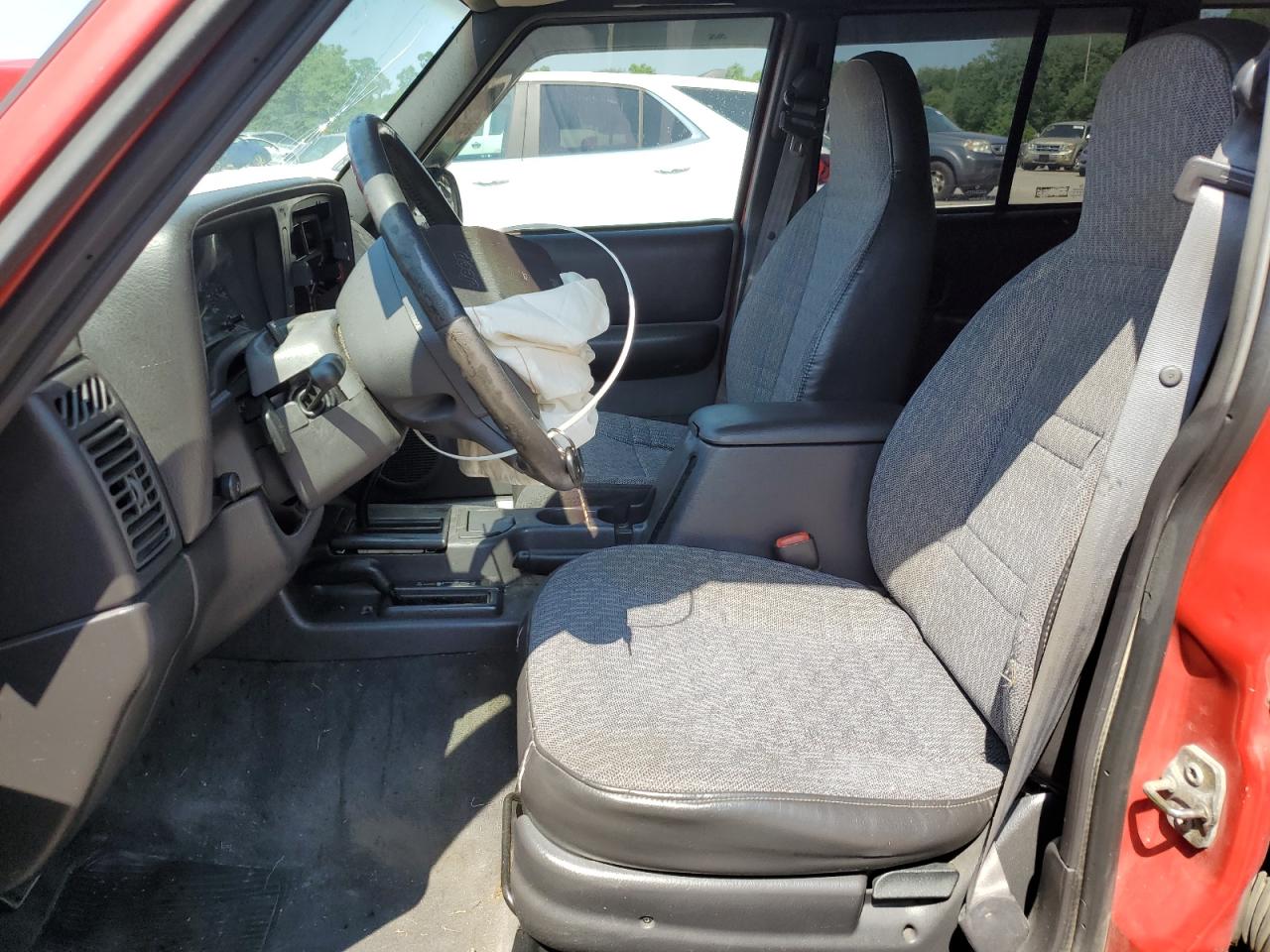 2000 Jeep Cherokee Sport VIN: 1J4FF48S6YL129175 Lot: 62481615