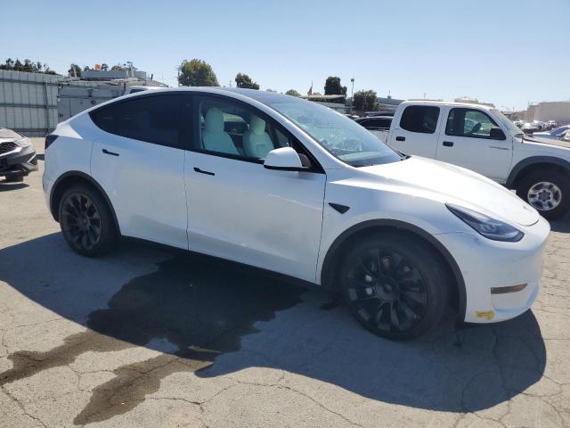  TESLA MODEL Y 2022 White