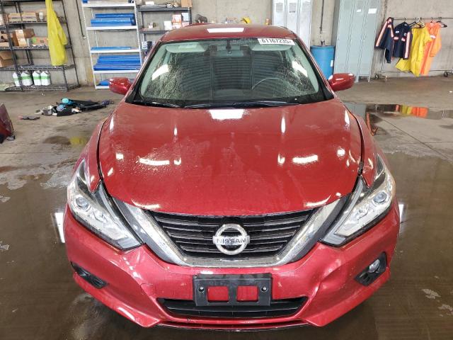  NISSAN ALTIMA 2017 Czerwony