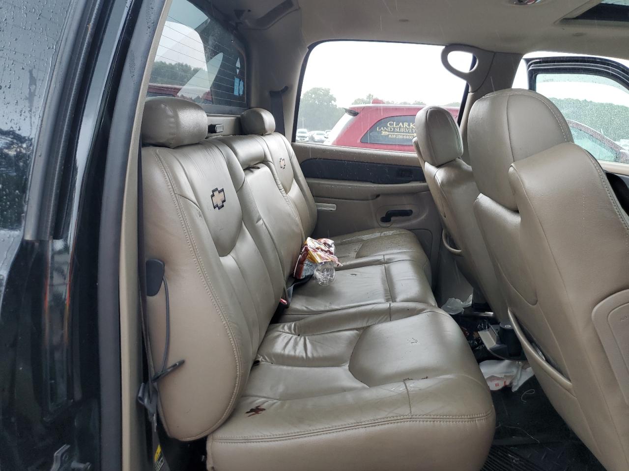 2002 Chevrolet Avalanche K1500 VIN: 3GNEK13T82G212047 Lot: 62659485