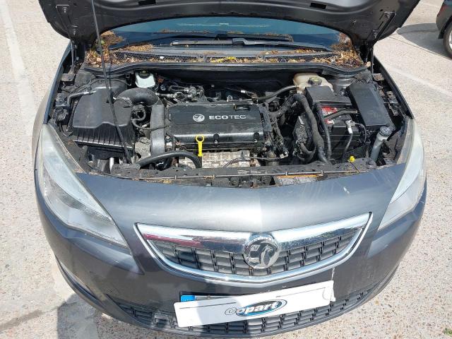 2011 VAUXHALL ASTRA 1.6I 16V EXCLUSIV 5DR