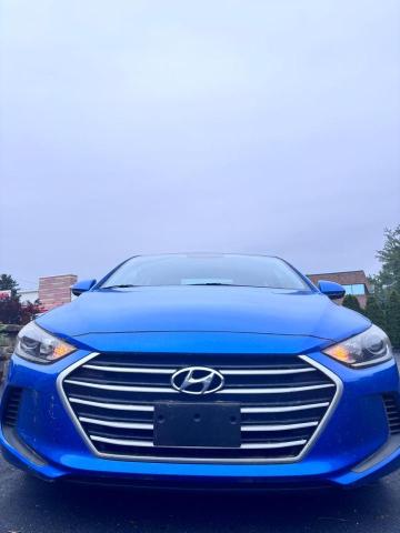 Sedans HYUNDAI ELANTRA 2017 Granatowy