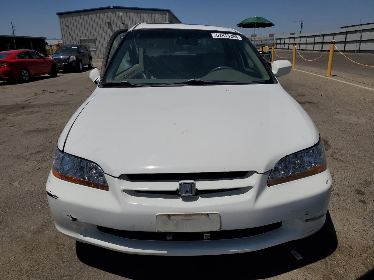 HONDA ACCORD 1999 VIN 1HGCG1658XA030838 фото 5