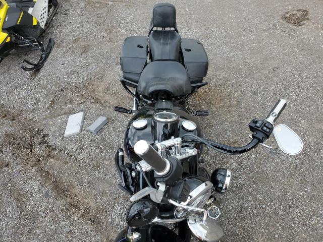  HARLEY-DAVIDSON FL 2018 Чорний